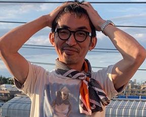 alt="恒岡章の家族"